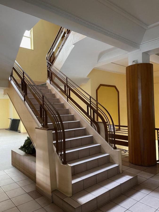 - Le Palais Du Commerce Vichy